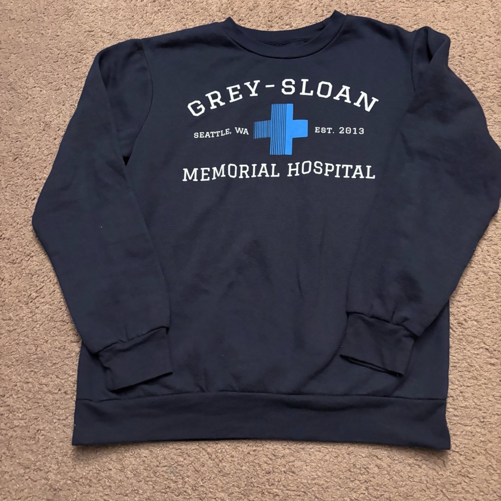 Grey’s Anatomy Grey Sloan Memorial Hospital Crewneck Boxlunch Exclusive Sz S